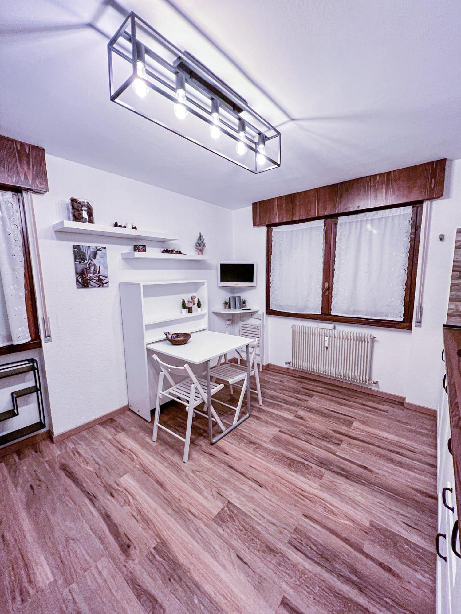 Monolocale In Centro A Campiglio, Ad 80Mt Dagli Impianti Apartment Madonna di Campiglio Bagian luar foto
